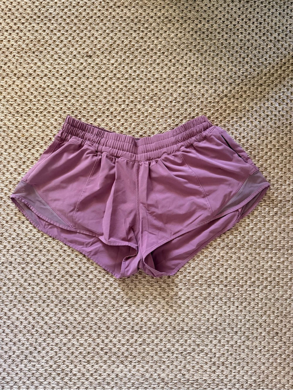 Lululemon Mauve Pink/Purple Running Shorts – Size 8